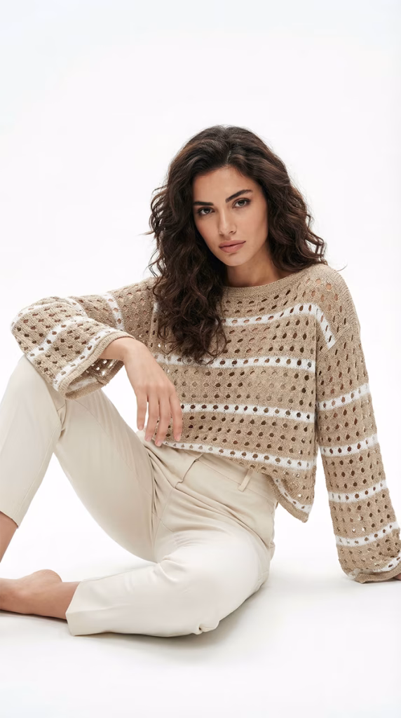 Kiwi Giyim Kadın & Erkek Moda Kadın Bej Beyaz Çizgili Ajurlu Kayık Yaka Triko Bluz